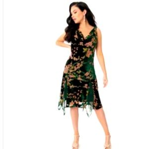 Unique Vintage - Emerald velvet burn-out flapper dress, green size Medium (6-8)